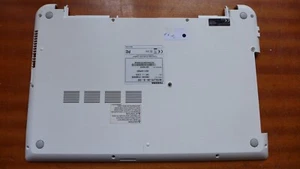 ✅ TOSHIBA SATELLITE L50D-B L50-B BOTTOM BASE CASE COVER A000300780 EABLI00304A - Zdjęcie 1 z 4