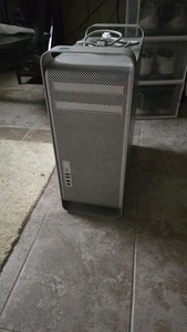 Apple 2008 Mac Pro 3,1 A1186 Tower Desktop *READ FOR PARTS / Repair - Picture 1 of 6