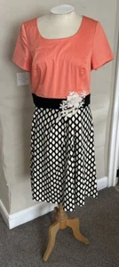 Loren K Laurie Coral & Geometric 50’s Style Tea Dress - Size 44 / UK 16 - Picture 1 of 13