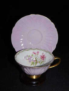 SHELLEY OLEANDER TASSE UND UNTERTASSE VORRÄTE LAVENDEL HINTERGRUND - Bild 1 von 3