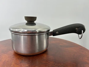 Vtg 1801 Revere Ware 1 QT Sauce Pan Pot Copper Clad Bottom w/Lid Clinton ILL - Picture 1 of 13