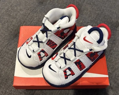 NUEVO Nike Air More Uptempo Niños Pequeños Talla 8C Rojo/Azul Marino Unisex Tenis Zapatos. Foto 1 de 4