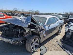 Driver Lower Control Arm Front R/T VIN B 7th Digit Fits 11-14 CHALLENGER 548284 - Picture 1 of 12