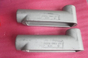 Cuerpo de conducto mogul Cooper Crouse-Hinds BLB6 serie 2"", tipo LB, (2 piezas) - Imagen 1 de 7