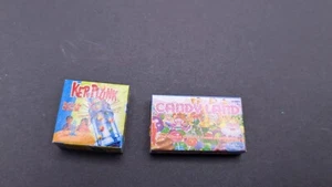 Micro Toy Box Series 1 Hasbro Board Candyland & Kerplunk - Picture 1 of 2