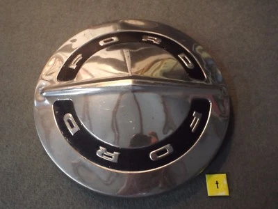 Tapacubos Ford Galaxie/Fairlane/Ranchero/Falcon/Coche de policía 500 personalizado F100-T 1964 Foto 1 de 4