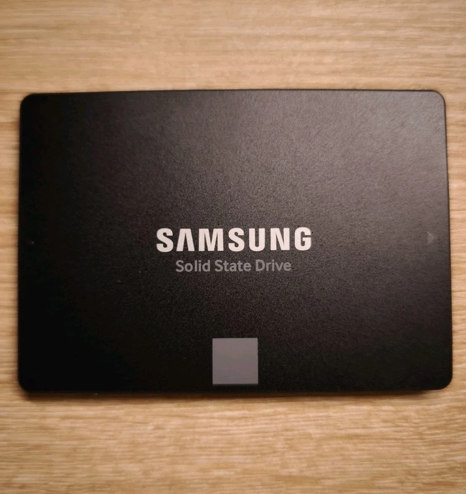 Samsung 250 Go 2,5" SATA III 6G SSD NAND 850 EVO - Photo 1/3