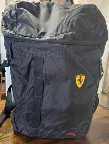 PUMA Scuderia FERRARI * Unisex Fanwear Backpack * Black & Bright Red * PreOwned Cover