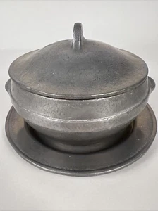 Vintage SUPPENSCHÜSSEL BOHNENTOPF MIT DECKEL 7002 UND TELLER 3001 YORK METALL BASTLER HERGESTELLT IN USA - Bild 1 von 10