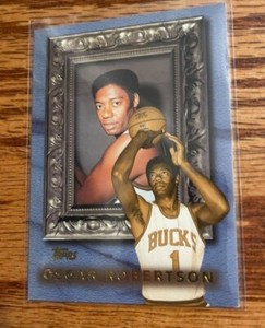 1999 Topps Basketball Oscar Robertson Classic Collection #CL7 Card