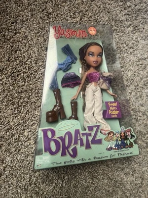 Bratz Yasmin Fashion Doll MGA Entertainment 2001 Primera Edición Bratzpack Foto 1 de 3
