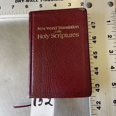 New World Translation of the Holy Scriptures 1984  Leather Pocket Edition - Image 1 of 4