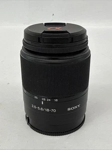 Sony N50 18-70 mm f/3,5-5,6 DT/A - Montaje Lente Marco Completo Funciona Muy Buen Estado - Imagen 1 de 9