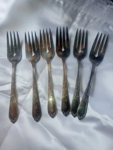 Set Of 6 Oneida Par Plate Forks Flatware Silverware COMMUNITY Used - Picture 1 of 3