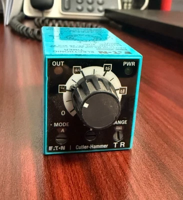 Eaton Cutler Hammer Electronic Timer Type TRFP240AC - Image 1 of 3