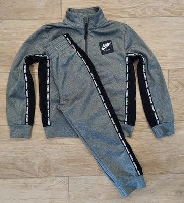 NIKE Jordan Jumpman Niños Conjunto de Traje de Pista Gris Negro Talla 4T Chaqueta Pantalones 3-4 Años Foto 1 de 4