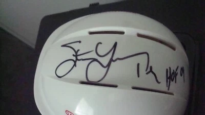 STEVE YZERMAN AUTOGRAPHED DETROIT RED WINGS MINI HELMET SIGNED HOF 09 JSA AUTH - Image 1 of 4
