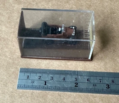 NUEVO SIN USAR, EN CAJA Alemán Brekina 1:87 Marrón BMW DIXI Foto 1 de 4