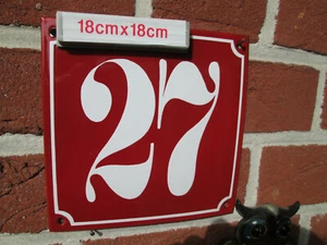 Hausnummer Emaille Nr 27 weiße Zahl roter Hintergrund 18 cm x 18 cm Baujahr 2021 - Bild 1 von 12