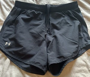 Women’s Under Armor Black Athletic Shorts Size Small  - Picture 1 of 7