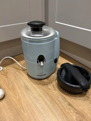 Exprimidor Magimix le Duo Plus XL azul bebé con accesorio totalmente funcional buen estado Foto 1 de 4