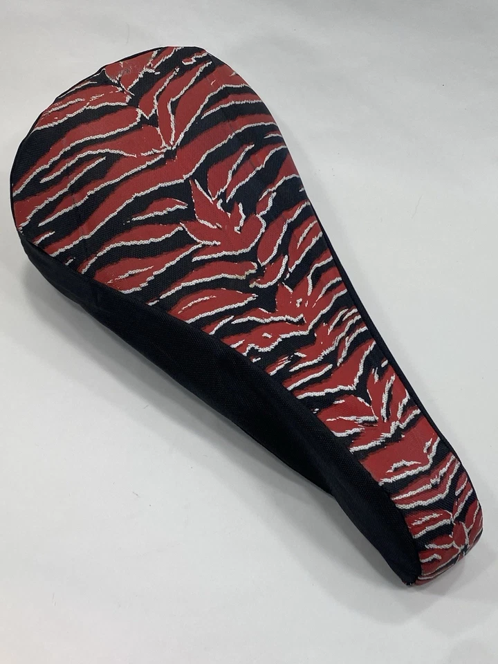 "Cubierta de asiento acolchada Old School BMX almohadilla de 10,5"" años 80 EE. UU. OG negra roja CW GT Dyno SE" Foto 1 de 4