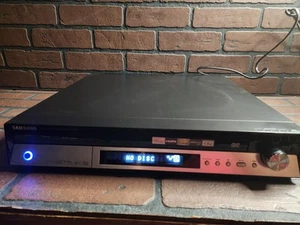 CD Changer Samsung HT-X50 DVD Home Theater 5 Disc HDMI 90 Watt No Remote - Picture 1 of 9