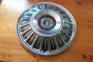 OE vintage 15 inch wheelcover,67-72 Ford F150, van, Galaxie 500, adequate,faded - Picture 1 of 1