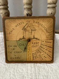 1943 Three Mountaineers Inc Badezimmer SCHILD Humorvolle Plakette Masonit Tafel HUMOR - Bild 1 von 5