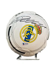 Cristiano Ronaldo Signed Real Madrid Soccer Ball BECKETT COA - Picture 1 of 7