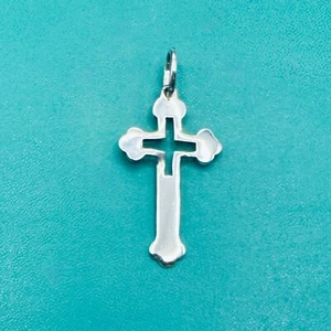 Sterling Silver 925 Religious Cut Out Cross Pendant unisex - Picture 1 of 4