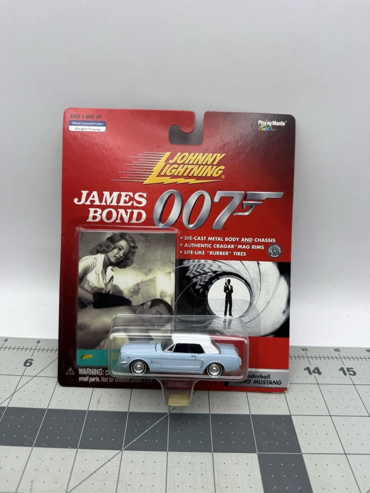 1999 Johnny Lightning Джеймс Бонд 007 Ford Mustang белый молнии погони синий - Изображение 1 из 4