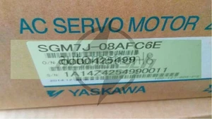 New In Box SGM7J-08AFC6E Yaskawa Servo Motor - Picture 1 of 6