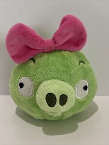 2011 Angry Birds Commonwealth Good Stuff Toys Green Pig Girl Pink Bow Plush 5”