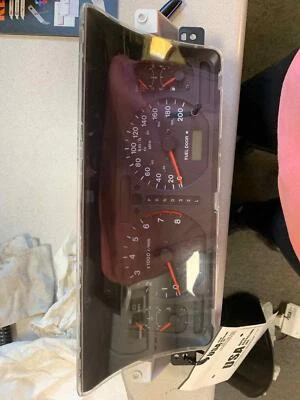 Velocímetro ISUZU TROOPER 00 01 Foto 1 de 3
