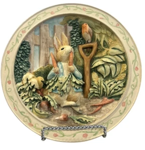 VTG. Davenport Pottery Tail of Peter Rabbit 3-D Wall Plate Ltd. Edition 9 - Picture 1 of 9