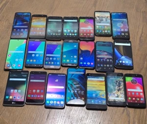 Samsung Lot of 19 WORKING Android Phones, Motorola, LG,ZTE,Pixel (Mixed Carriers - Picture 1 of 9