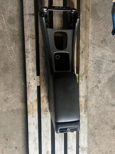 C10* Mercedes Benz CL203 Mitteltunnel Armlehne Farbe Schwarz E037611021 - Picture 1 of 6