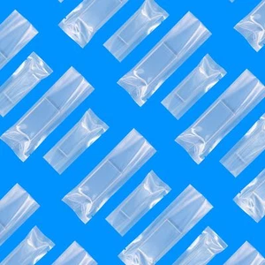 Paquete de 100 bolsas de embalaje de mezcla energética de bebida transparente con muesca lagrimal - Imagen 1 de 8