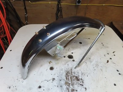 Guardabarros delantero Kawasaki KZ400 KZ400S 1975 Foto 1 de 4