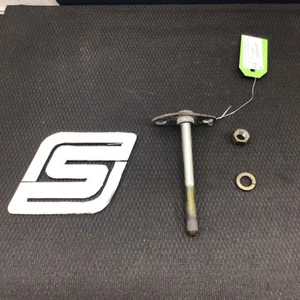 1993 Dodge Stealth Base AT 6G72 (SOHC) Driver Left Engine Mount Bolt - Picture 1 of 8