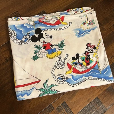"Telas Peter Pan Mickey Minnie Ship playa mezcla de algodón tela chatarra 51""x59""" Foto 1 de 4
