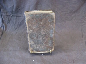Ancien livre de 1784 heures nouvelles par le père Justin - Picture 1 of 16