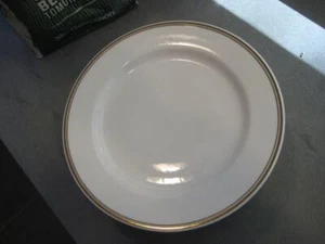 Homer Laughlin Pristine white plates gold trim 11" dinner set of 7 - Picture 1 of 4
