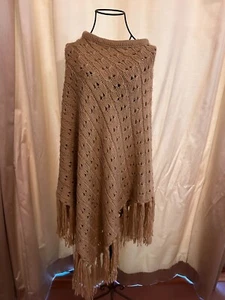 Sag Harbor Knit Poncho w/Tag - Picture 1 of 4