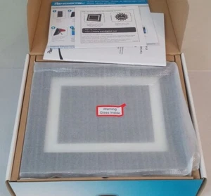 LED Digital Photo Frame Panel Integrated Memory & WiFi/Bluetooth Compatibility - Picture 1 of 5