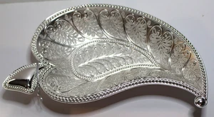 Silver Colored Leaf Shaped Trinket Dish - Picture 1 of 3