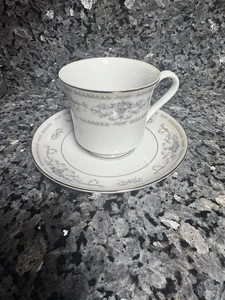 Diane Fine China Tea Cup & Saucer Set Japan Circa 1970's - Picture 1 of 6