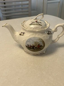 VTG Crown Dorset Staffordshire Teapot Fox Hunting Scene England - Picture 1 of 9