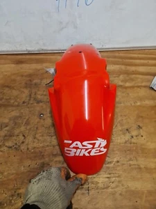Suzuki Sv650 Kotflügel vorne rot Gen 1 1999 bis 2002 - Bild 1 von 3